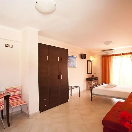 Palm Trees Hotel Nydri  Exterior photo
