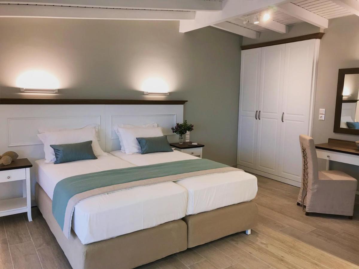 Palm Trees Hotel Nydri (Lefkada)